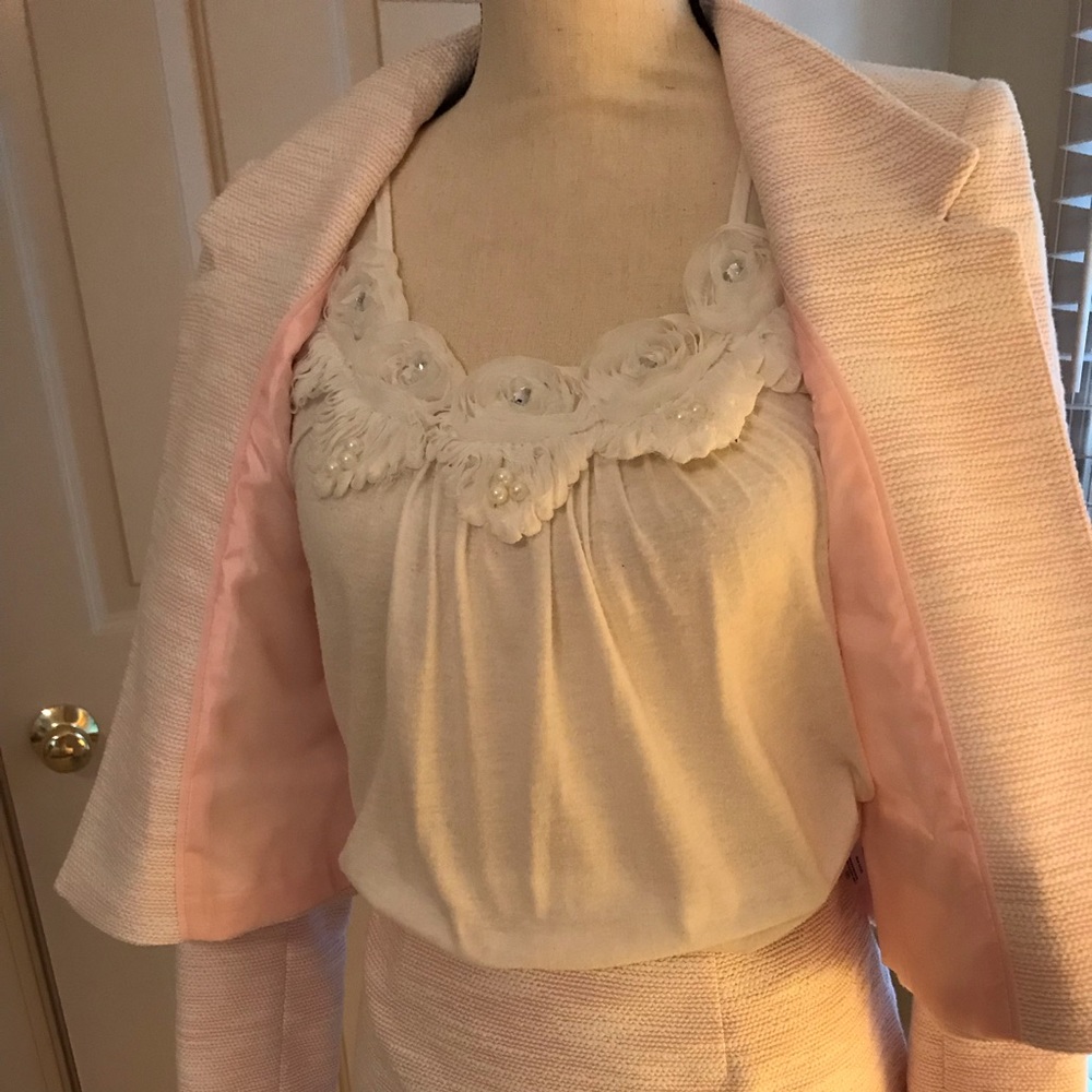 G. U. S. B. Collection top. White Size small - Picture 1 of 4